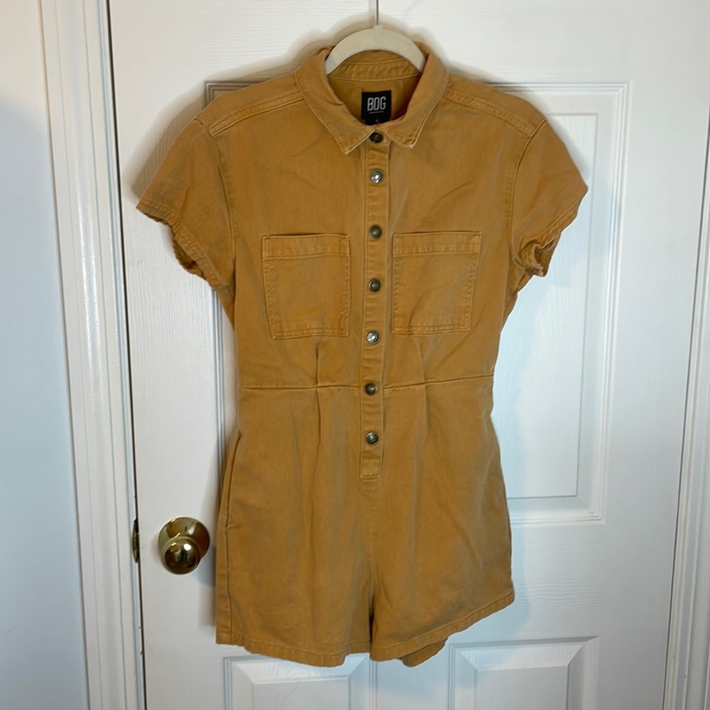 Urban outfitters romper size small